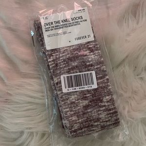 FREE w purchase. Just add to bundle. 😇💘